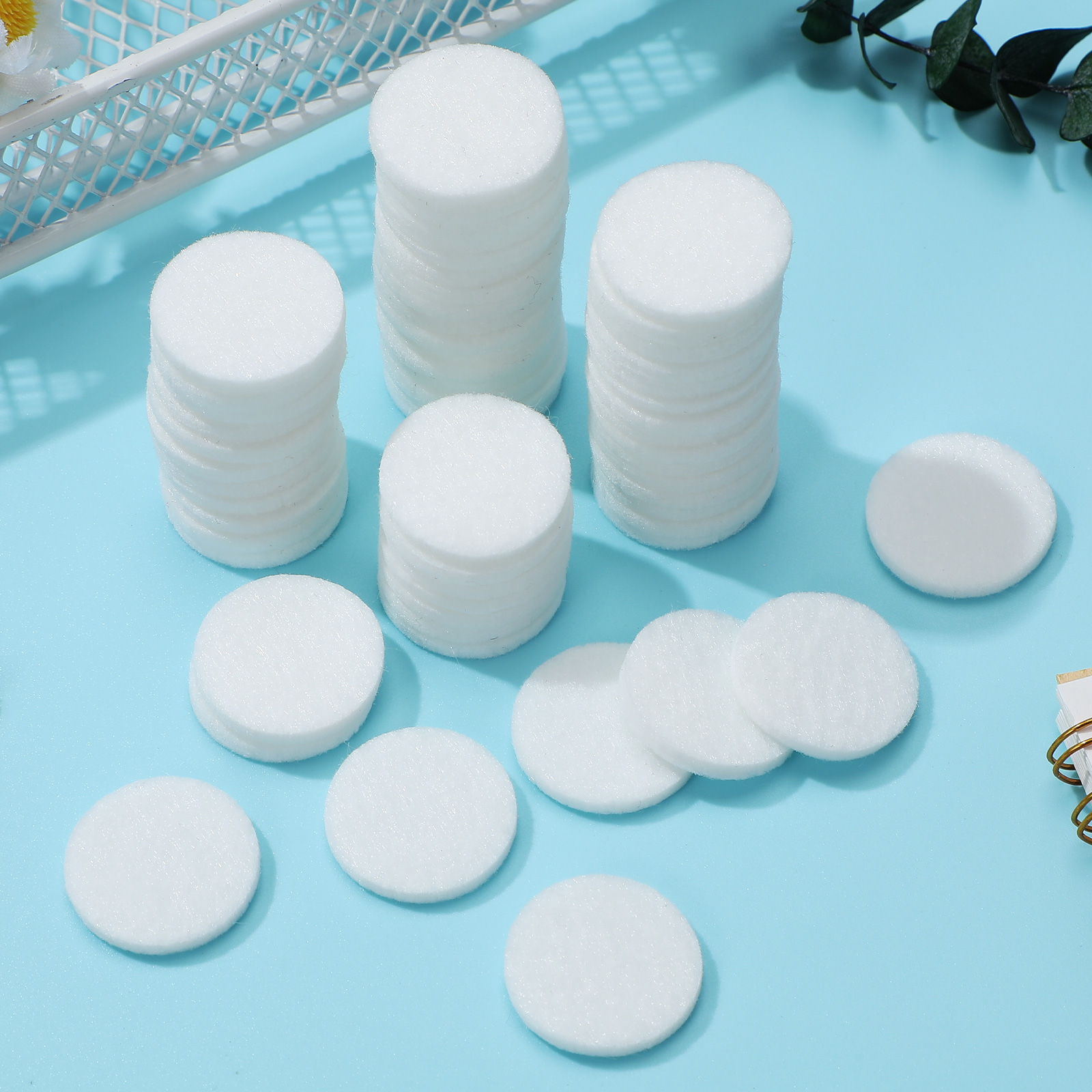 100 Pcs Cotton Sheet Aromather - Diffuser Necklace Locket recensione e prezzo